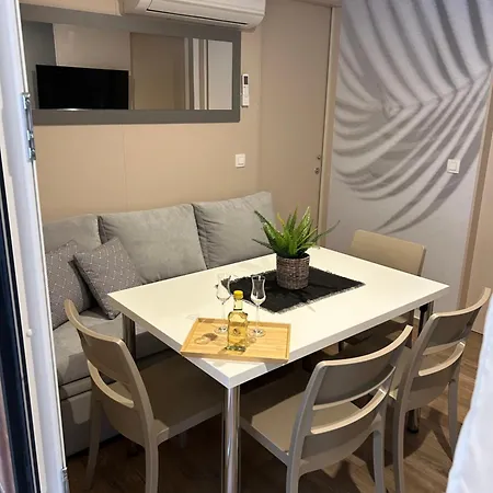 Campsite Mobile Tim Biograd Na Moru
